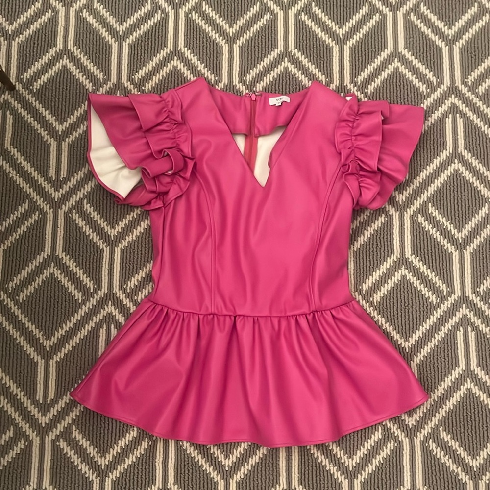 VOY pink leather top